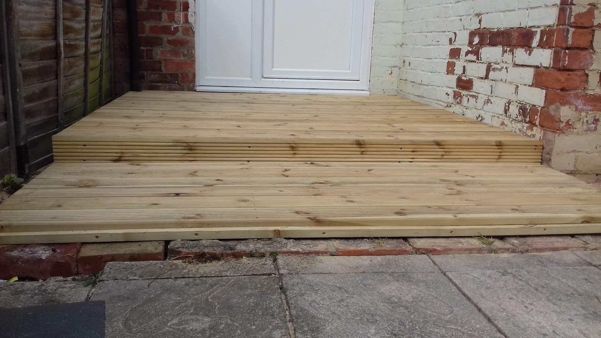 Jon The Handyman - Property Maintenance & Home Improvements — Photos 4